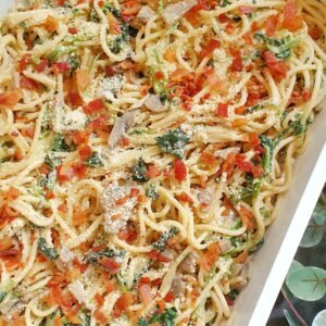 Spaghetti Creamy Spinach and Bacon Pasta